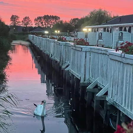 Sloneczny Fiord Chata