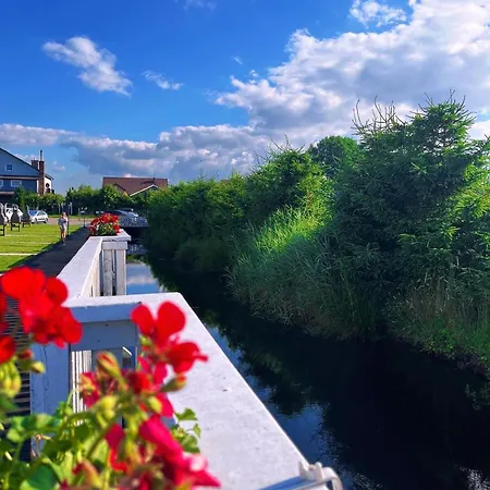 Sloneczny Fiord بيت خشبي *