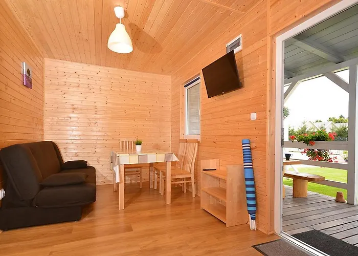 Sloneczny Fiord Деревянный коттедж *