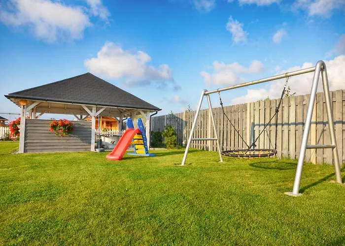 Деревянный коттедж Sloneczny Fiord Боболин