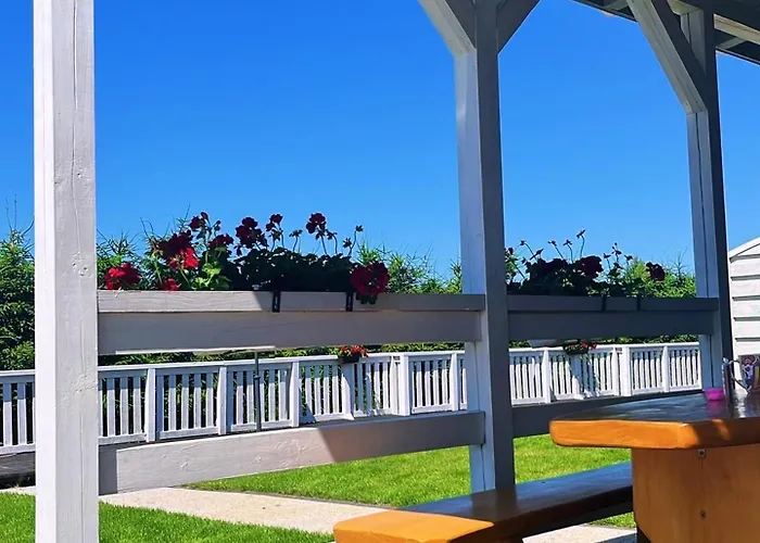 Sloneczny Fiord Деревянный коттедж Боболин